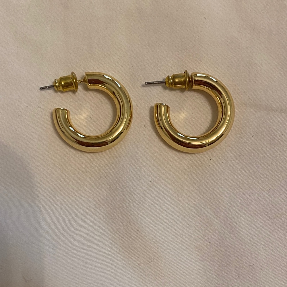 Gold Hoop Earrings - Classic Chunky Hoop